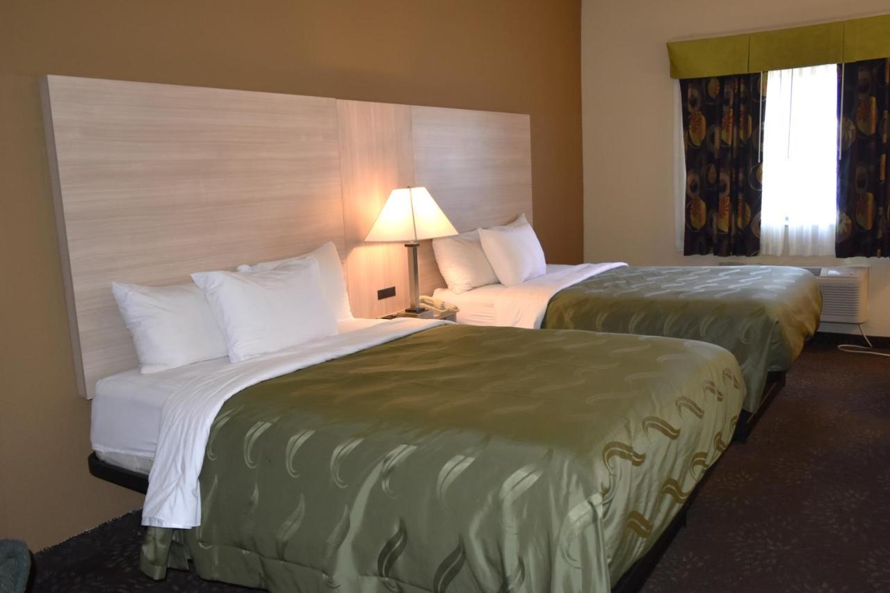 Quality Inn & Suites Brooks Louisville South Exterior photo